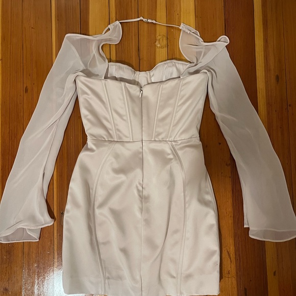 House of CB blush pink mesh sleeve corset dress - Picture 4 of 5